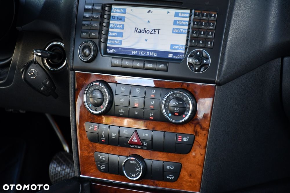 Mercedes-Benz ML 320 CDI 4Matic 7G-TRONIC DPF Edition 10 - 33