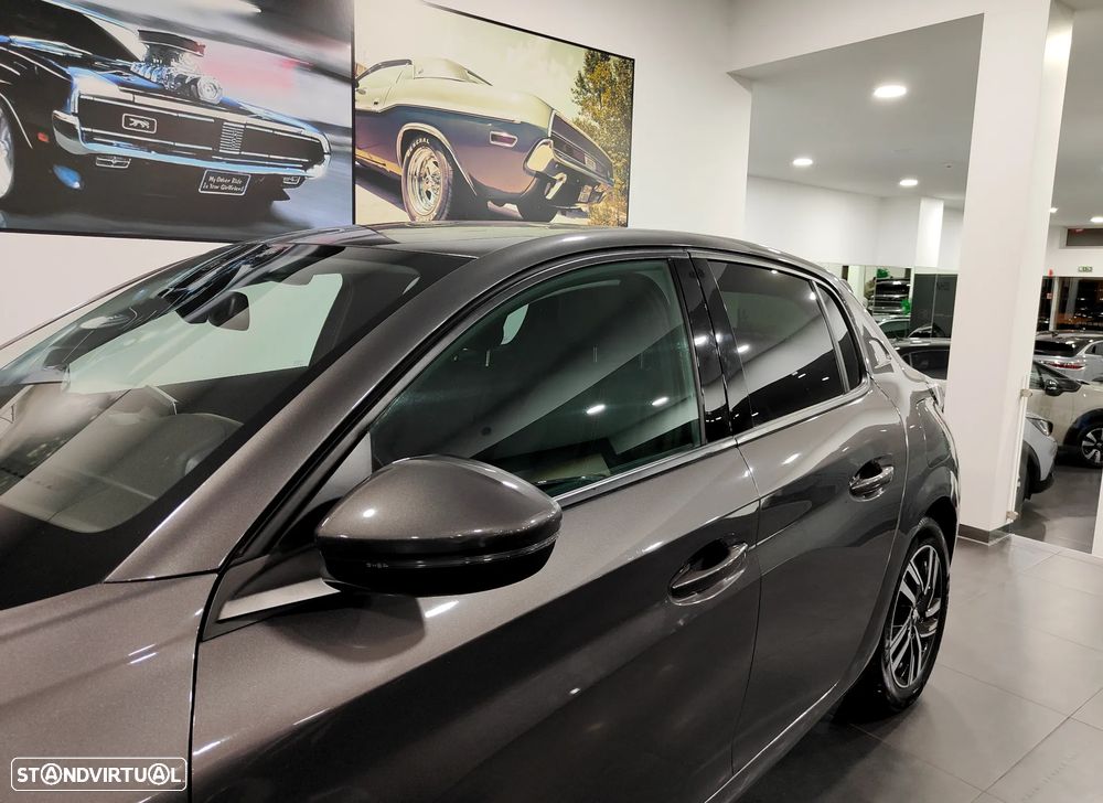 Peugeot 208 1.2 PureTech Allure Pack - 16