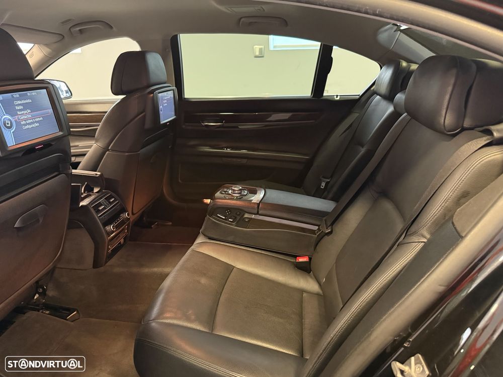BMW 730 Ld - 31