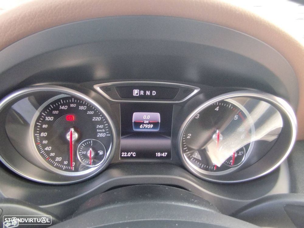 Mercedes-Benz CLA 180 d Aut. - 6