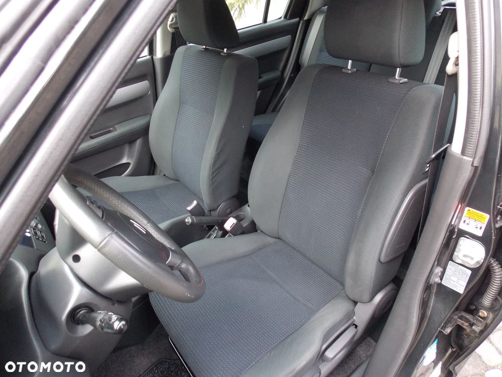 Suzuki Swift 1.3 DDiS Comfort - 19