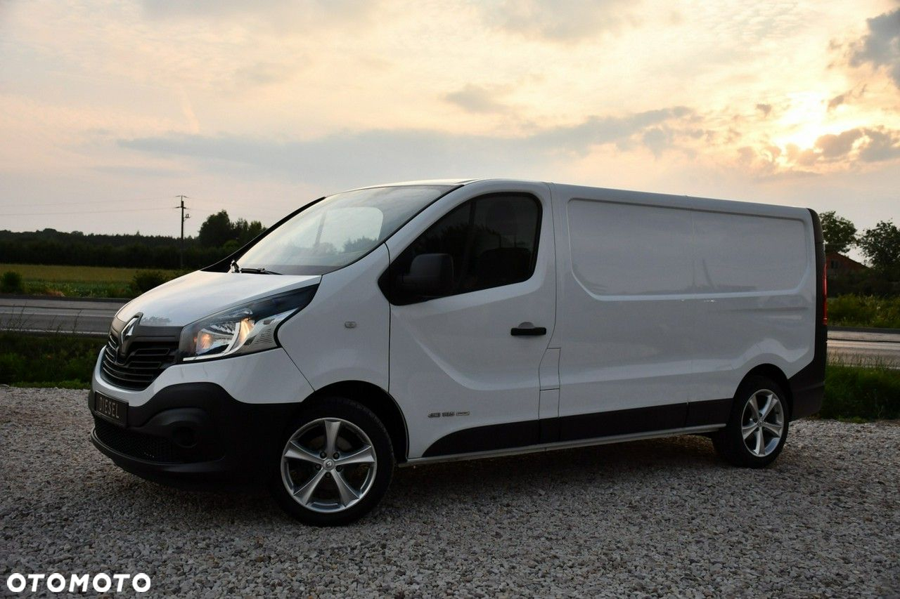 Renault Trafic - 2