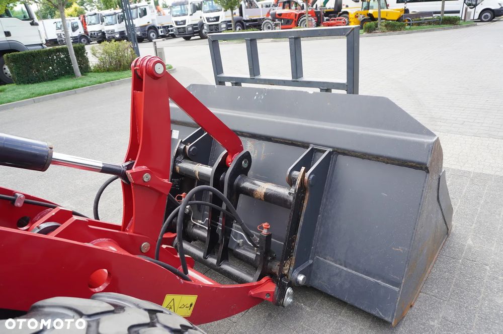 Schaeff Yanmar/SCHAEFF TL80/ 2023 / 2000 MTH! / 2 units - 17