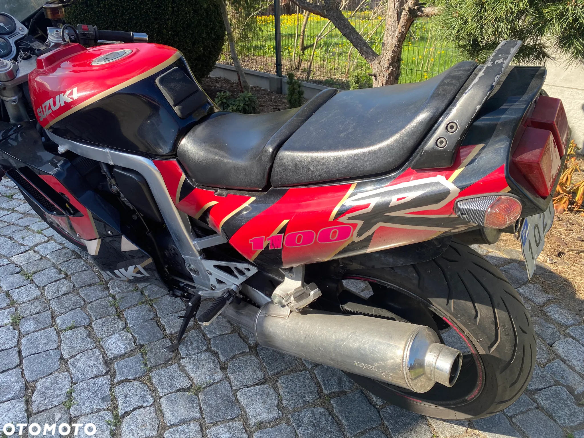 Suzuki GSX-R - 16