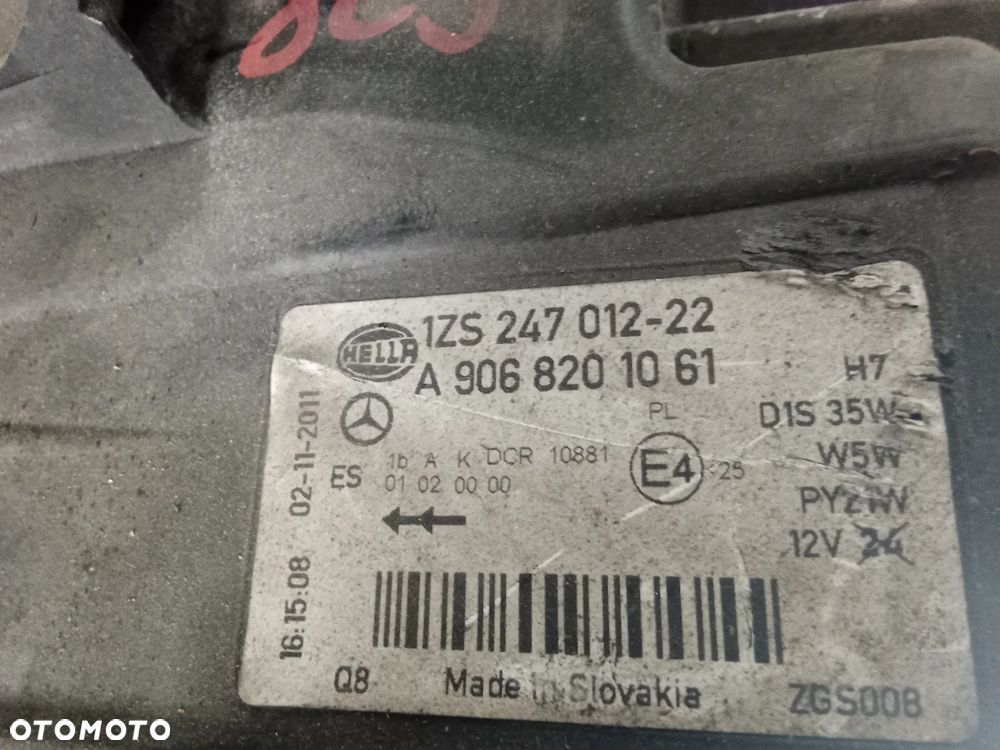 Lampa prawy przód Mercedes W906 Xenon - 10