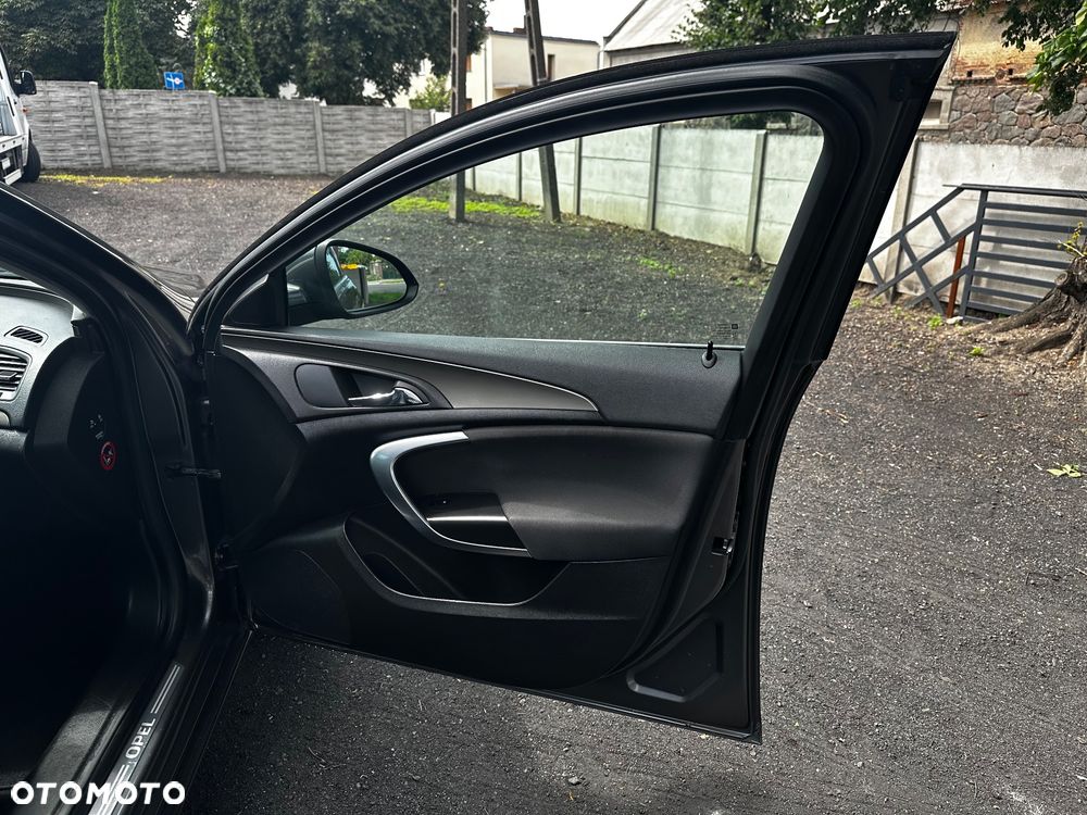 Opel Insignia 1.6 Turbo Cosmo - 15
