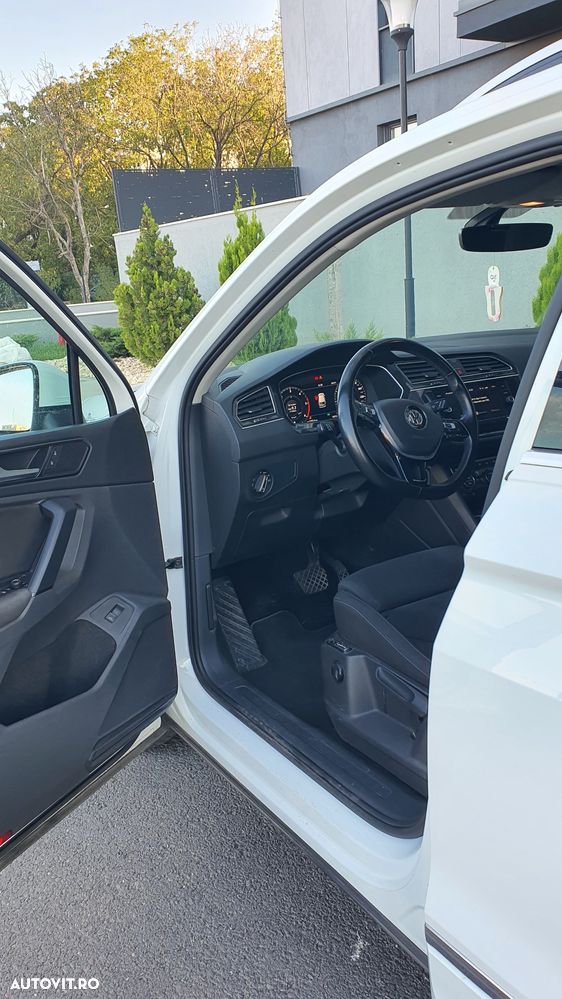 Volkswagen Tiguan - 7