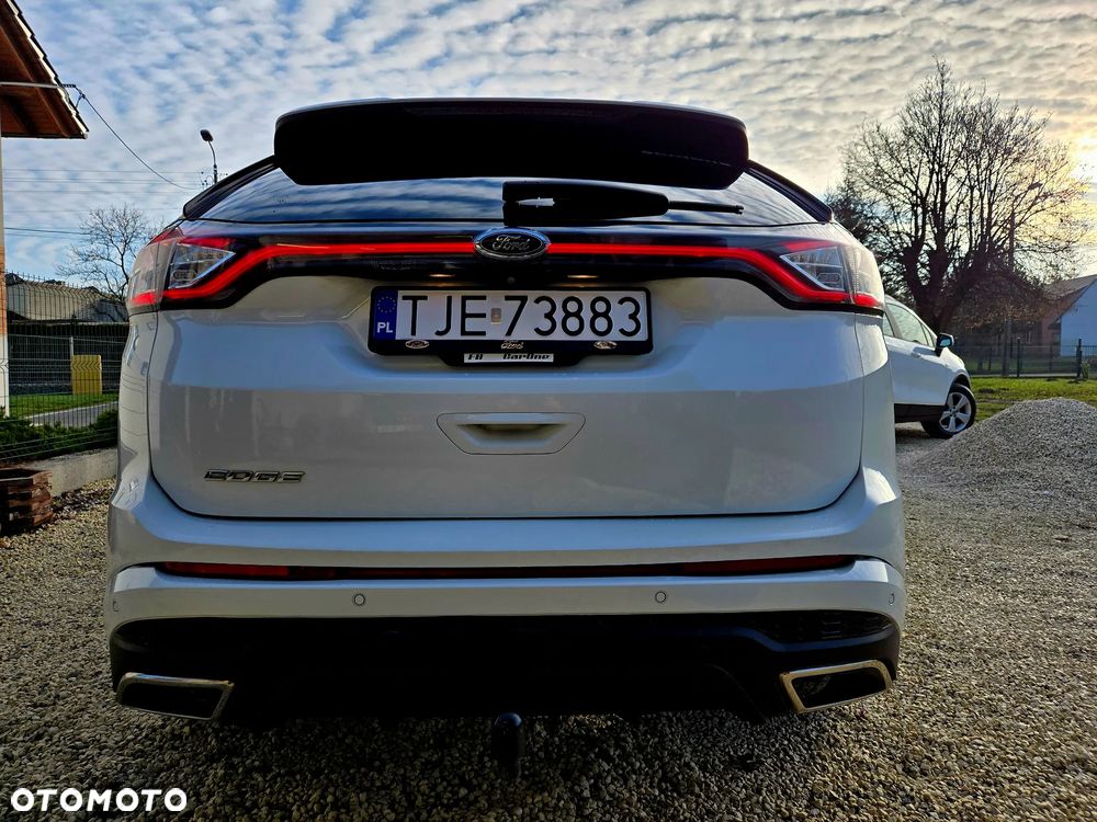 Ford Edge 2.0 TDCi Twin-Turbo 4WD ST-Line - 12