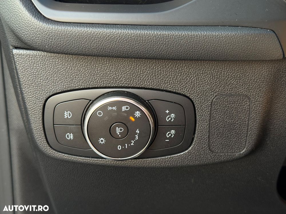 FORD Focus 2023 — imagine 38
