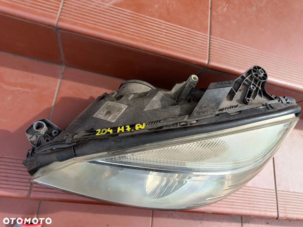 MERCEDES W204 LAMPA LEWA PRZÓD PRZEDNIA H7 EUROPA - 7