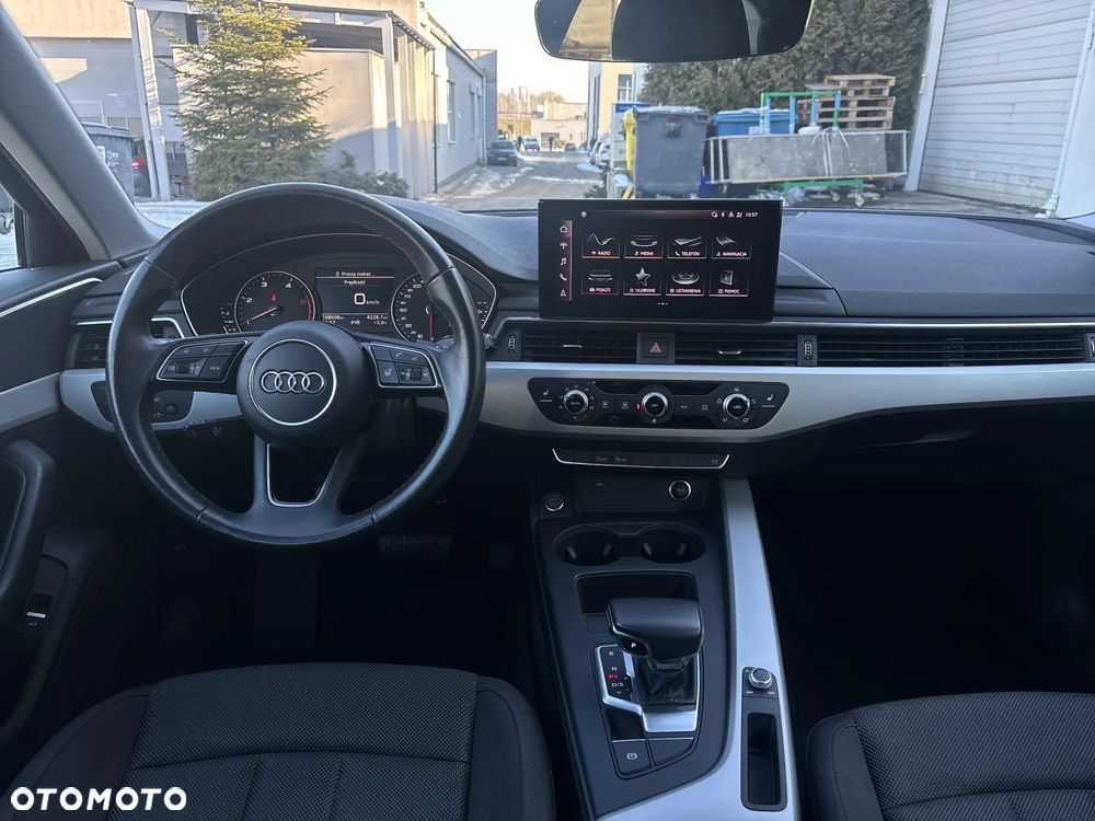 Audi A4 Avant 2.0 TDI S tronic - 13