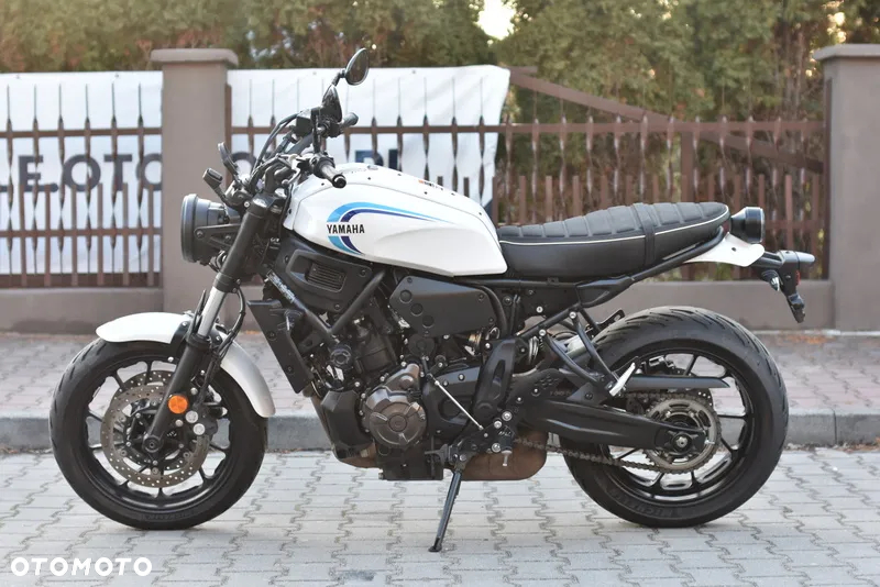 Yamaha XSR - 19
