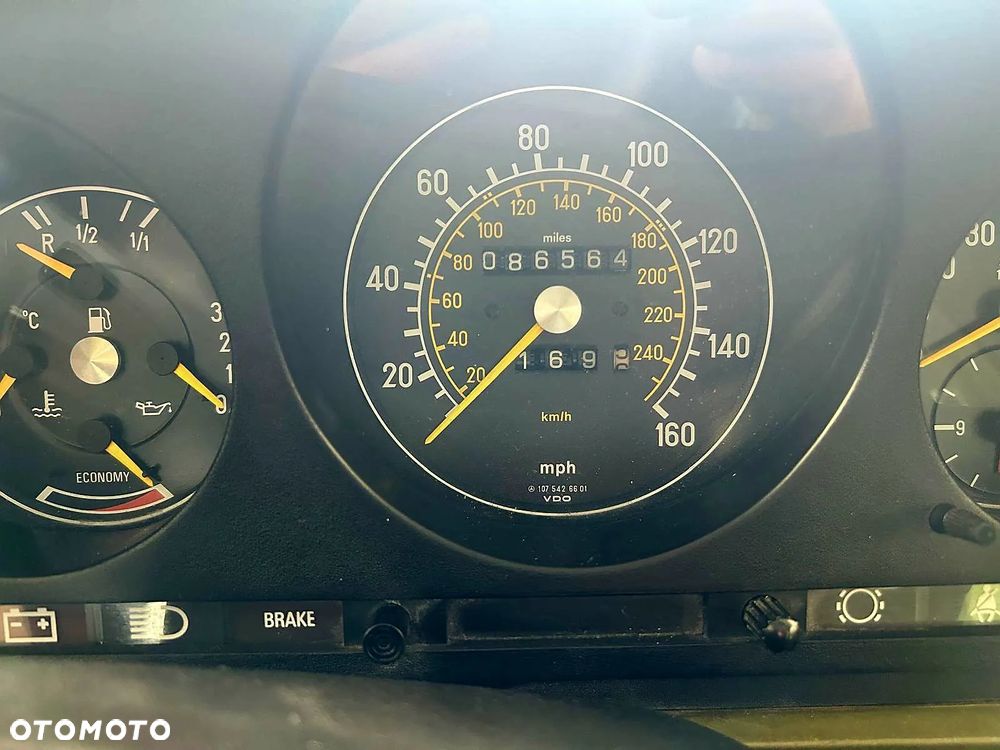 Mercedes-Benz SL - 13