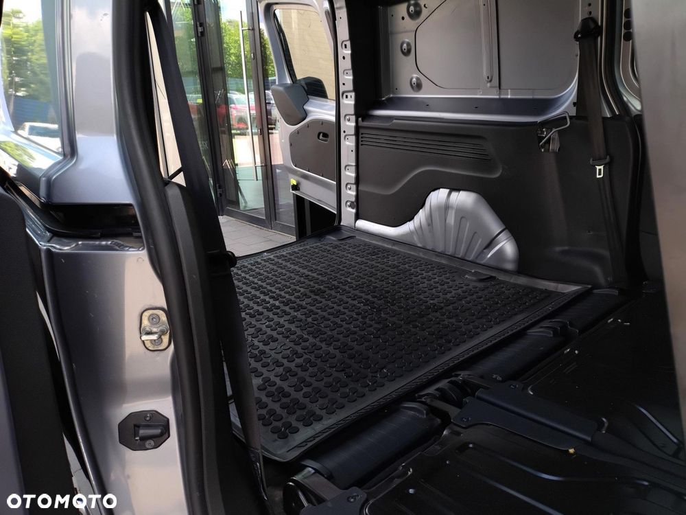 Toyota Proace City - 28