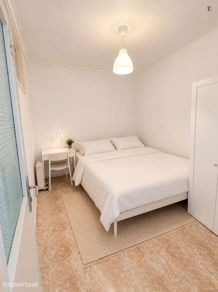 Quarto - localizado em Vila nova de gaia