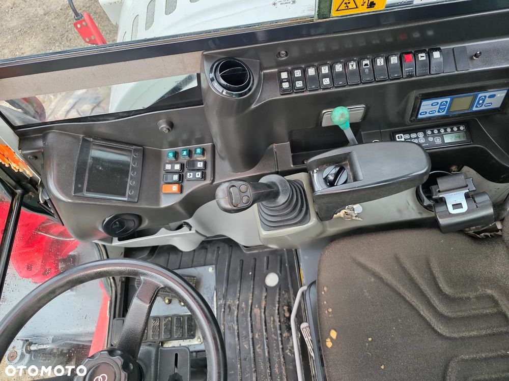 Takeuchi TB 295W Roto - 17