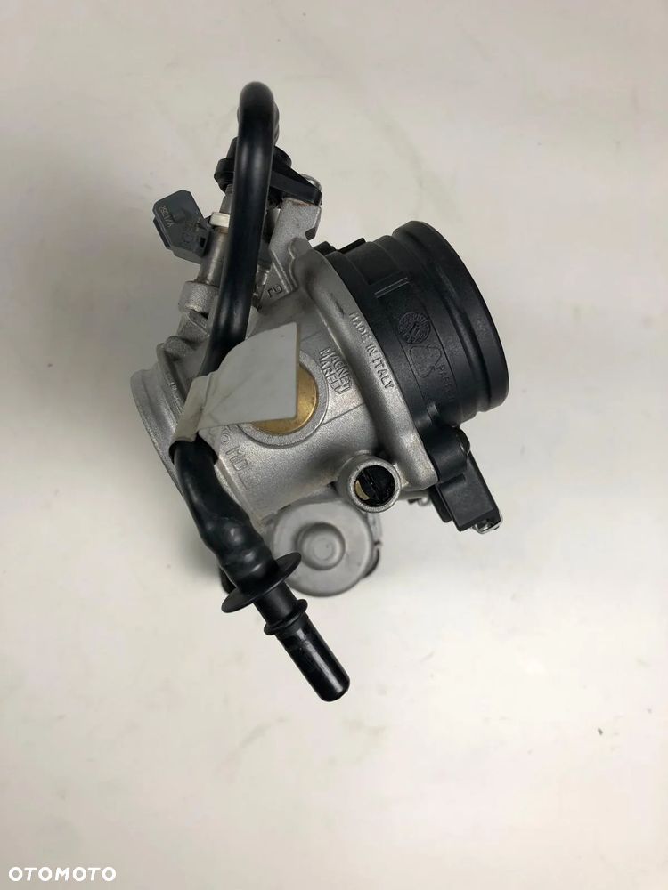Aprilia RS 660 Tuono 660 20- Przepustnica Wtryski - 2