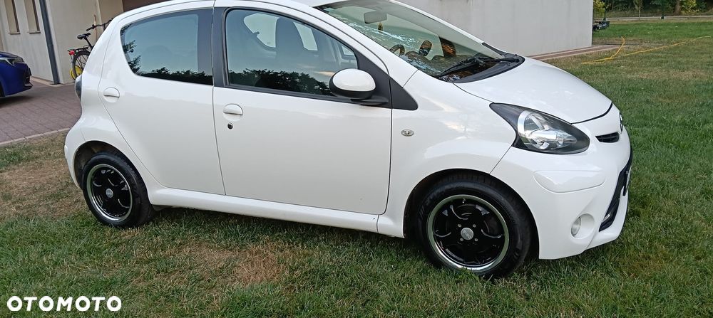 Toyota Aygo x-cite - 4