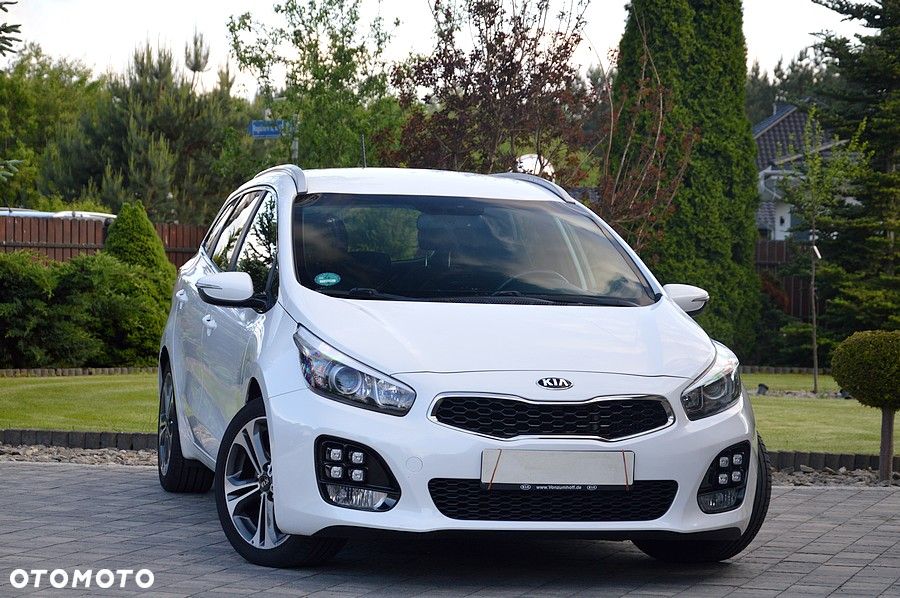 Kia Ceed 1.6 CRDi GT Line DCT - 1