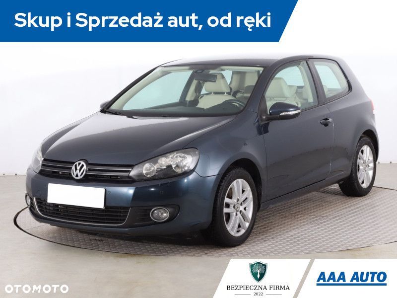 Volkswagen Golf - 3