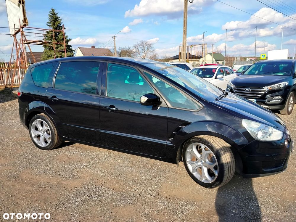 Ford S-Max 2.5 Titanium - 17