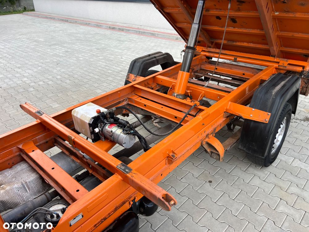 Volkswagen LT - 9