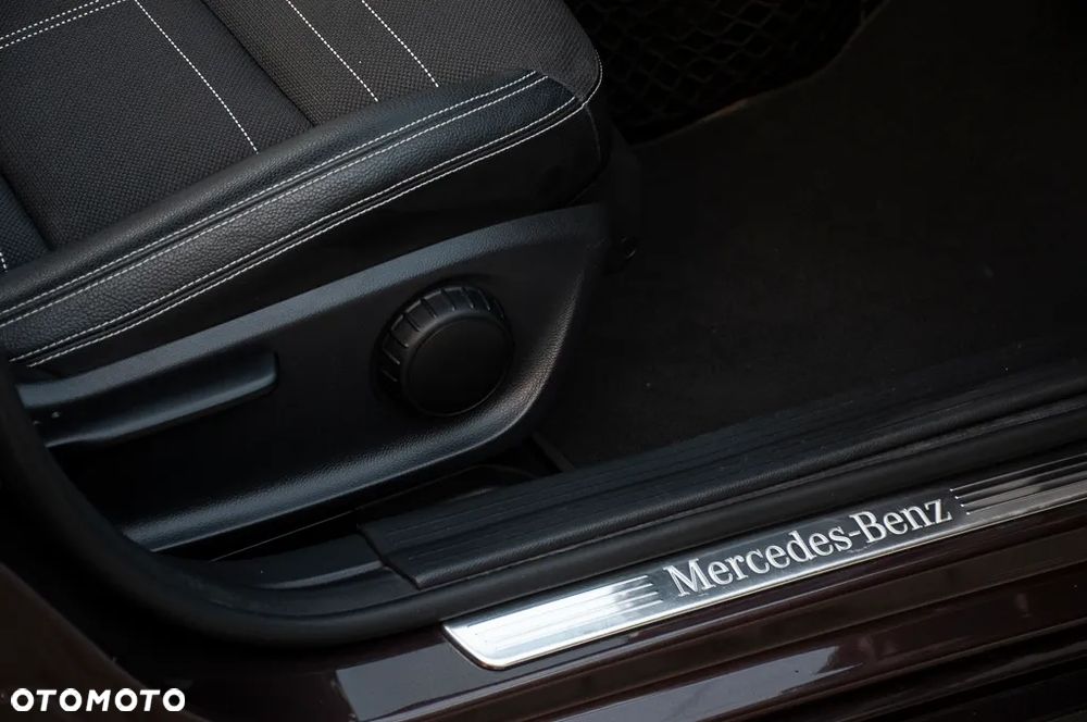 Mercedes-Benz Klasa A 180 Peak Edition - 34
