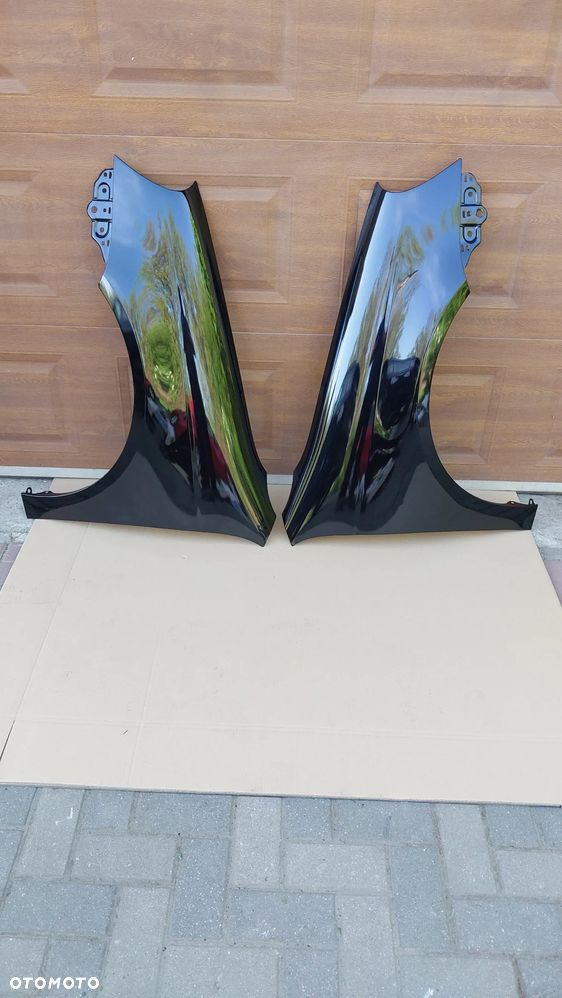 Błotnik Przód PRAWY lub LEWY Golf V 5 kombi Jetta Kod Lakieru LC9X - 1