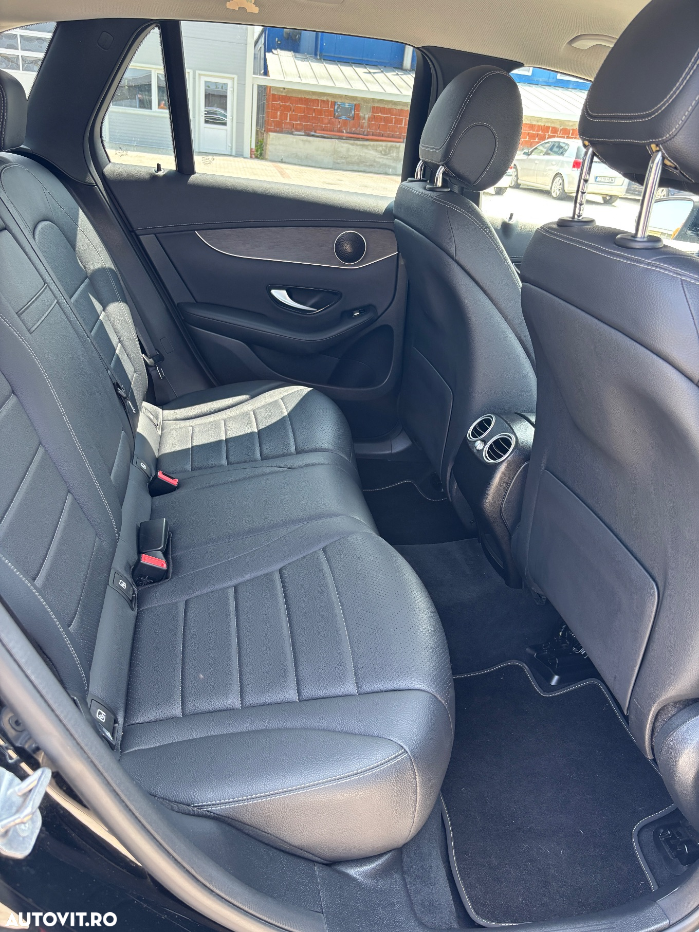 Mercedes-Benz GLC 220 d 4Matic 9G-TRONIC - 7