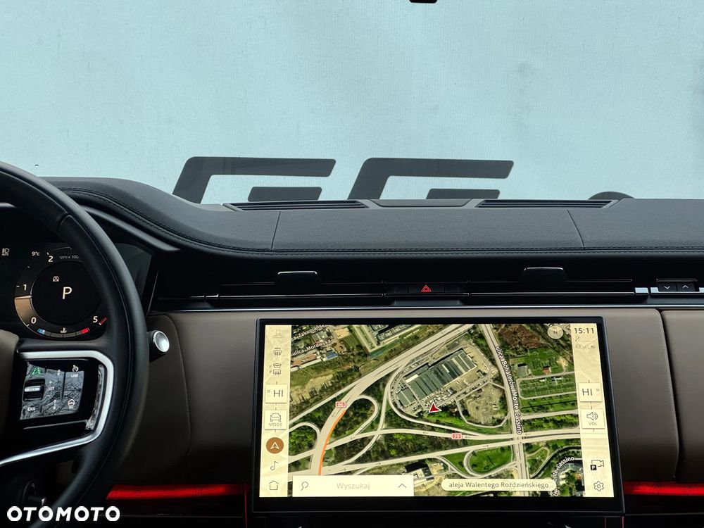 Land Rover Range Rover Sport D300 SE - 11