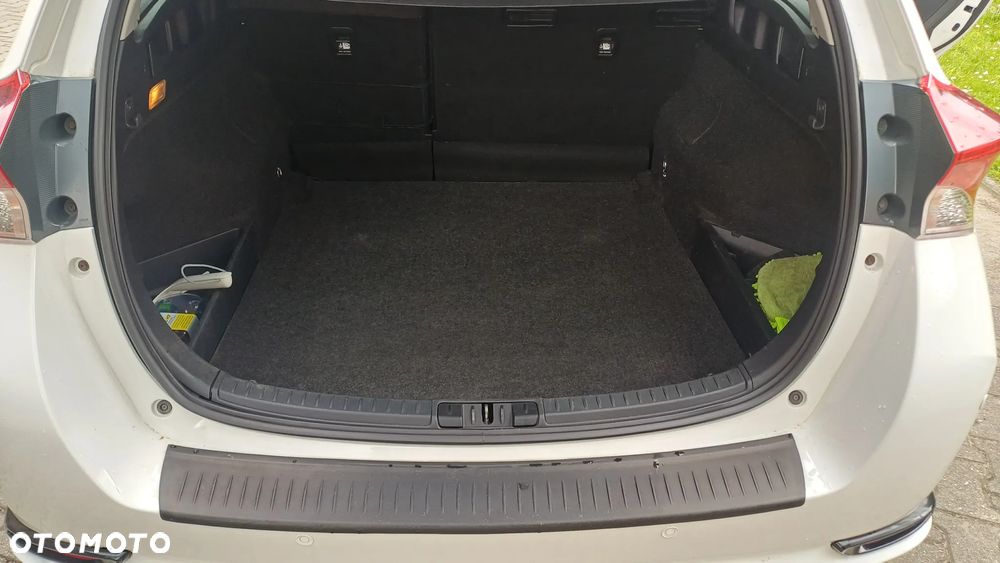 Toyota Auris 1.33 VVT-i Active - 14