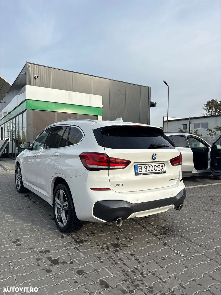 BMW X1 xDrive20d AT - 4