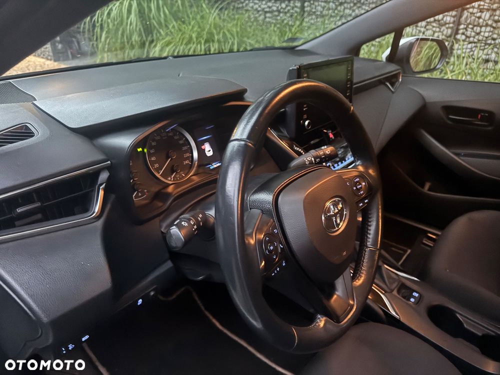 Toyota Corolla 1.8 Hybrid GPF Comfort - 18