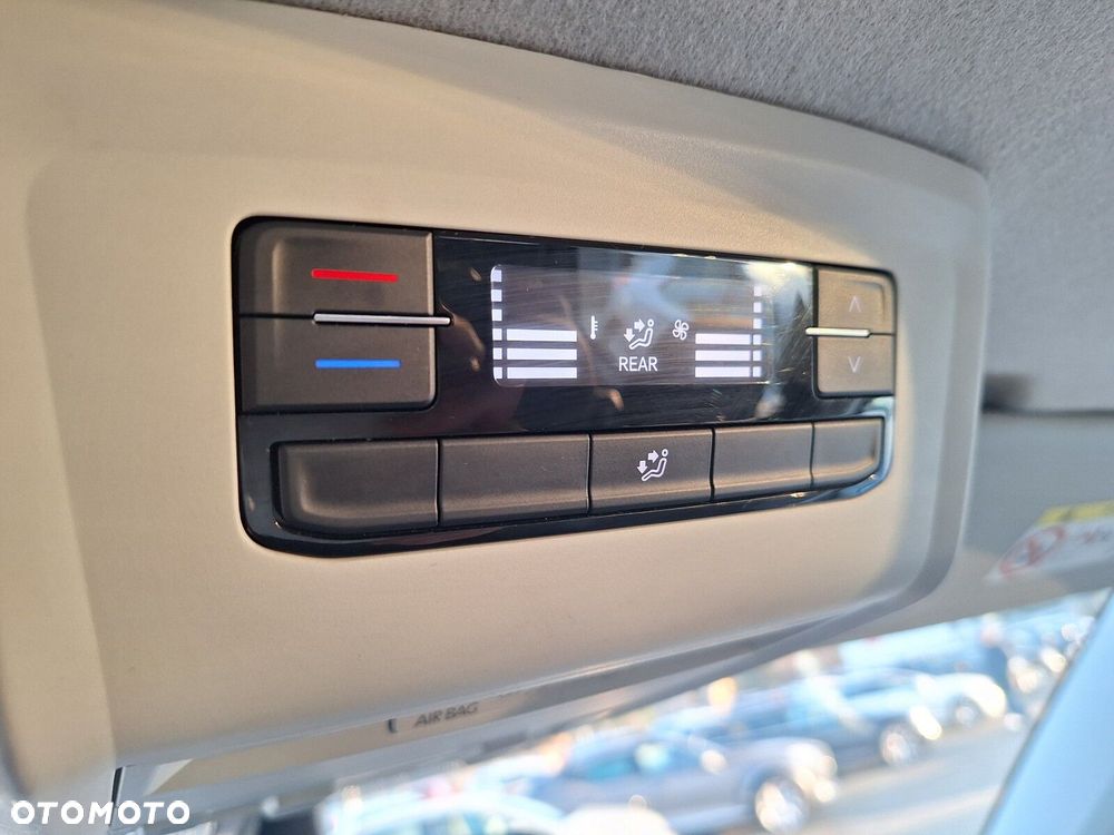 Volkswagen Transporter L2H1 Plus Trendline - 18