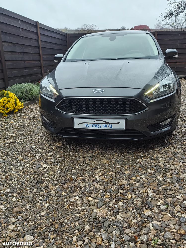 Ford Focus 1.5 TDCi DPF Start-Stopp-System Aut. Titanium - 7