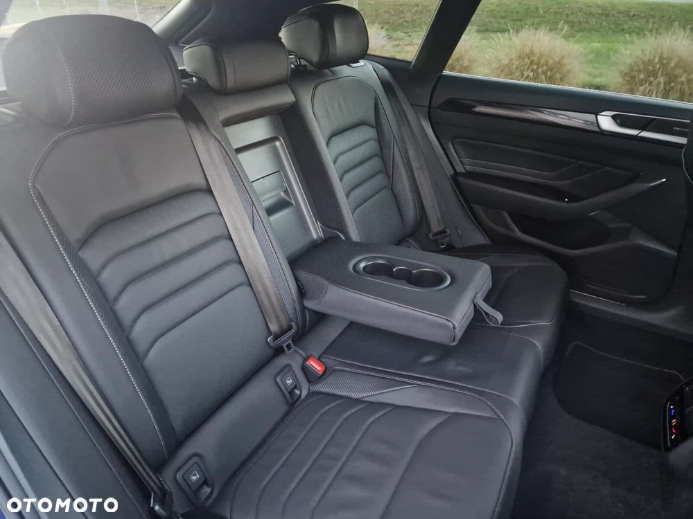 Volkswagen Arteon 2.0 TDI 4Motion R-Line DSG - 11