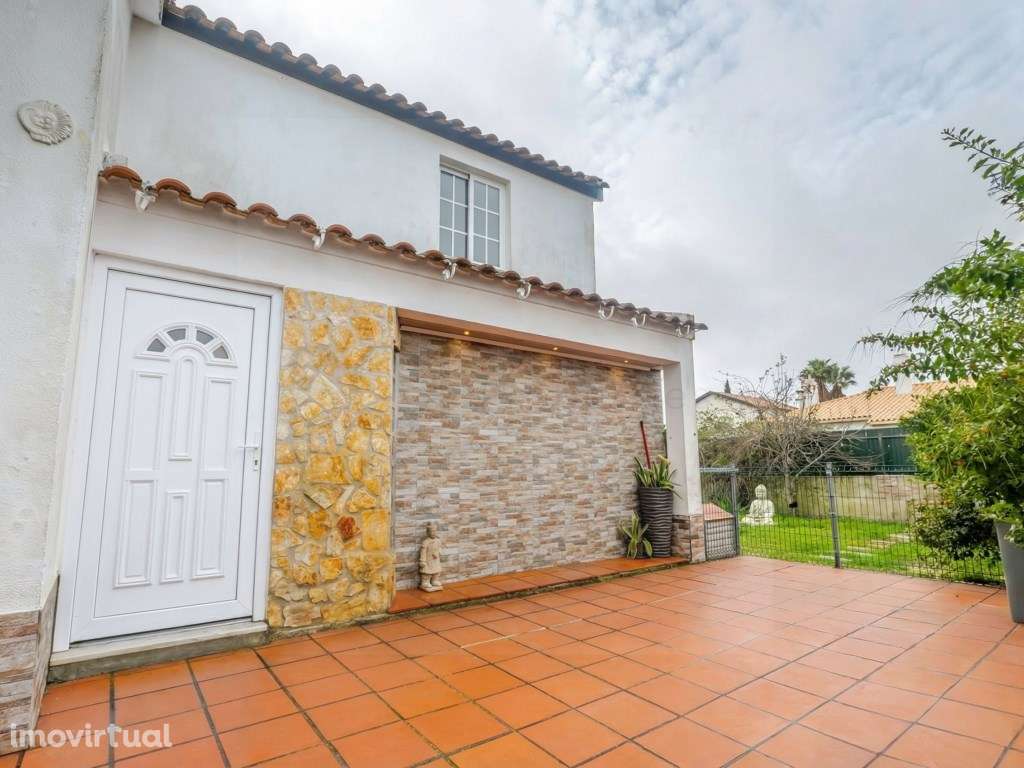 Moradia Independente em Azeitão - Lote de 400 m² - Grande imagem: 5/44