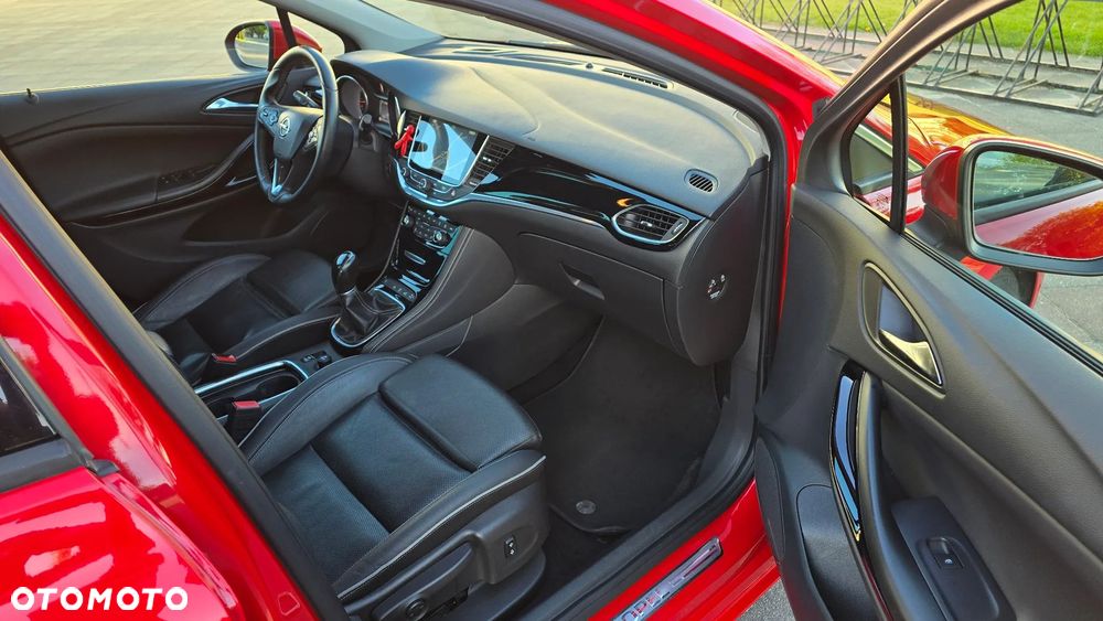 Opel Astra 1.4 Turbo Ultimate - 11