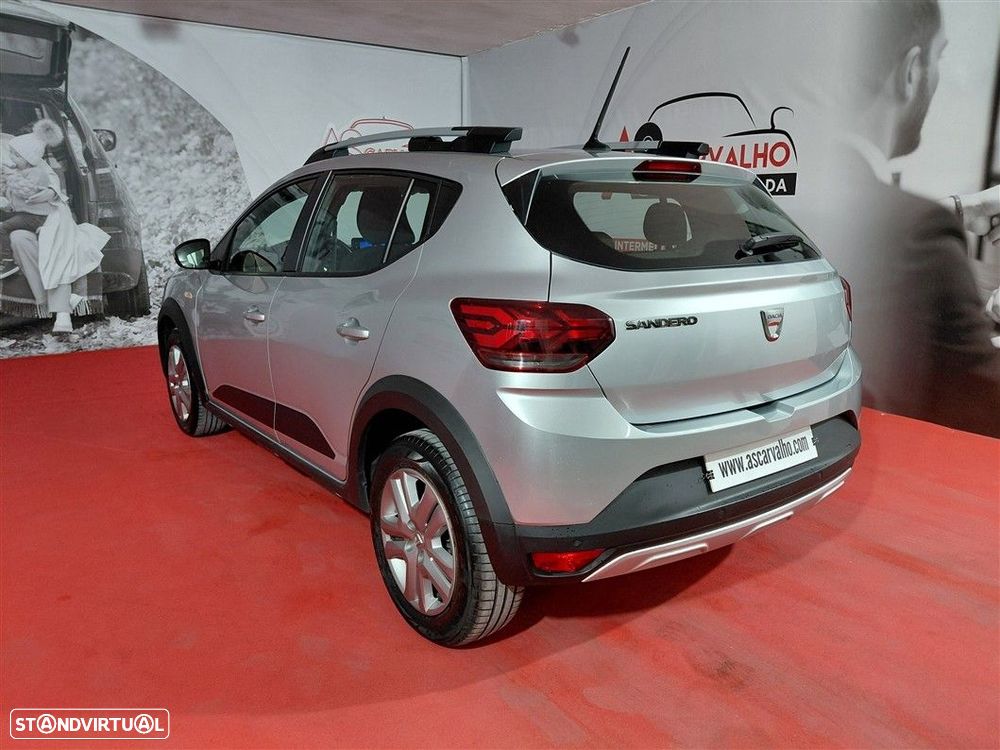 Dacia Sandero - 8