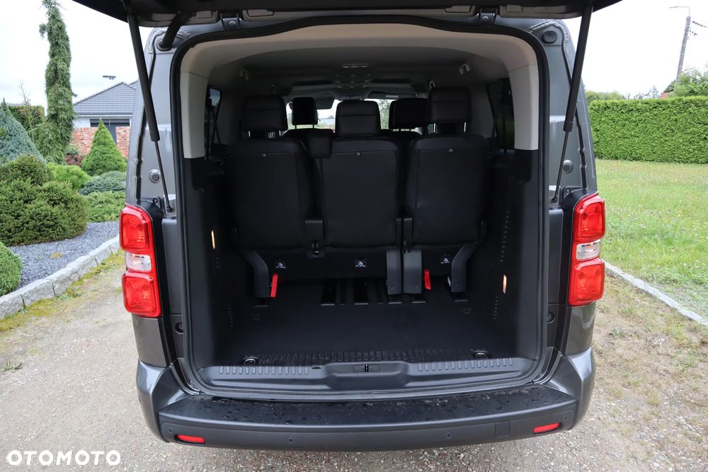 Toyota ProAce Kombi 2.0 D-4D Long 2,8t - 8