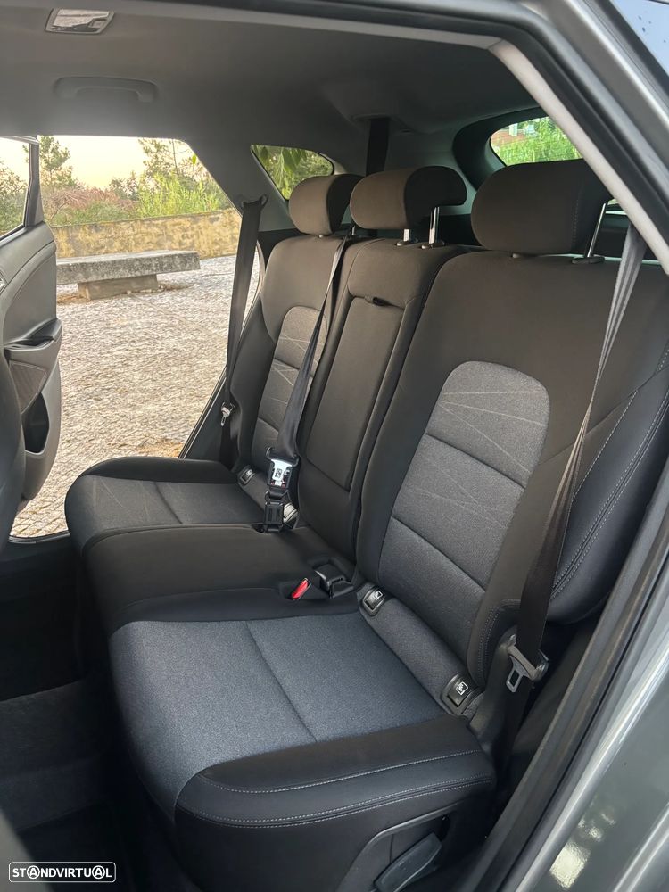 Hyundai Tucson 1.6 CRDi Executive - 10