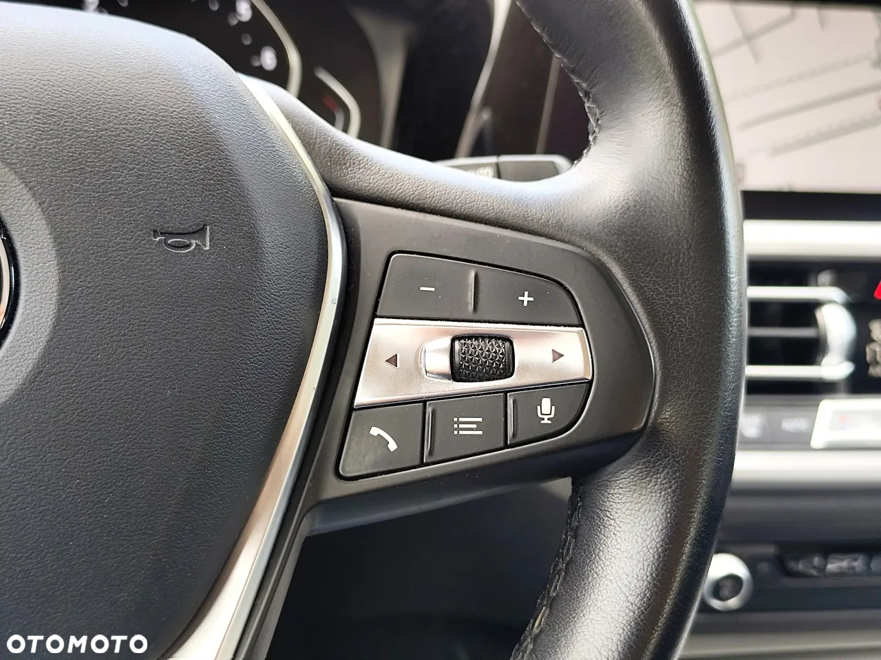 BMW Seria 3 318i Business Edition - 21