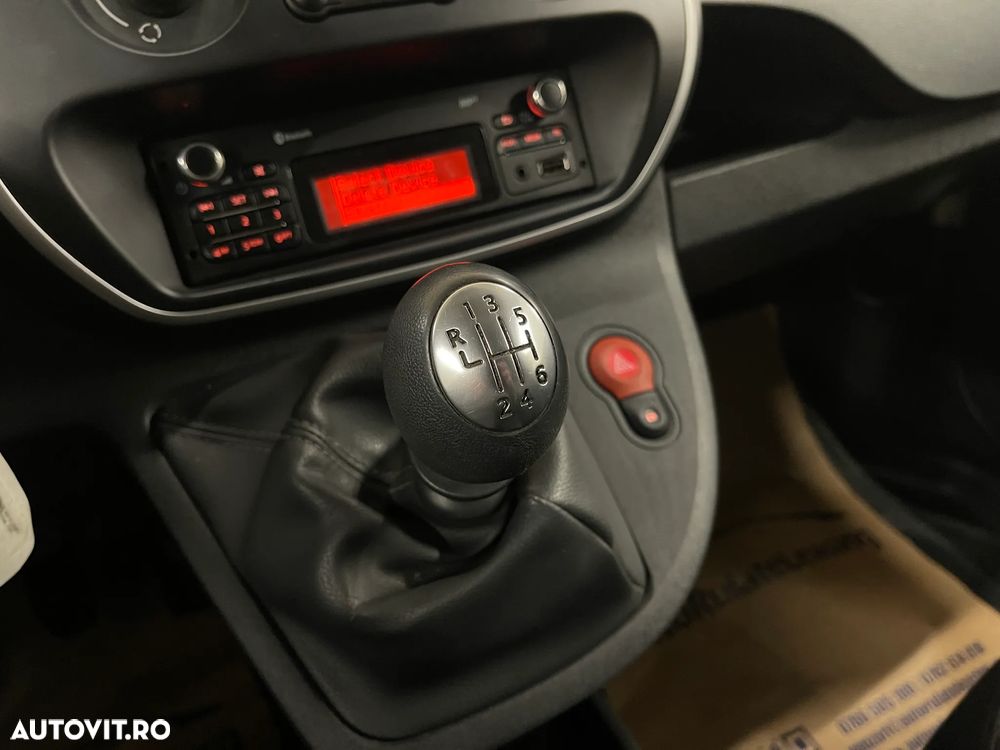 Renault Kangoo Maxi - 16