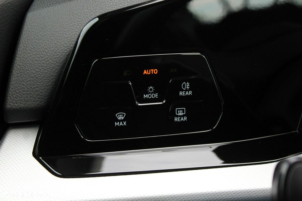 Volkswagen Golf 1.0 TSI - 18