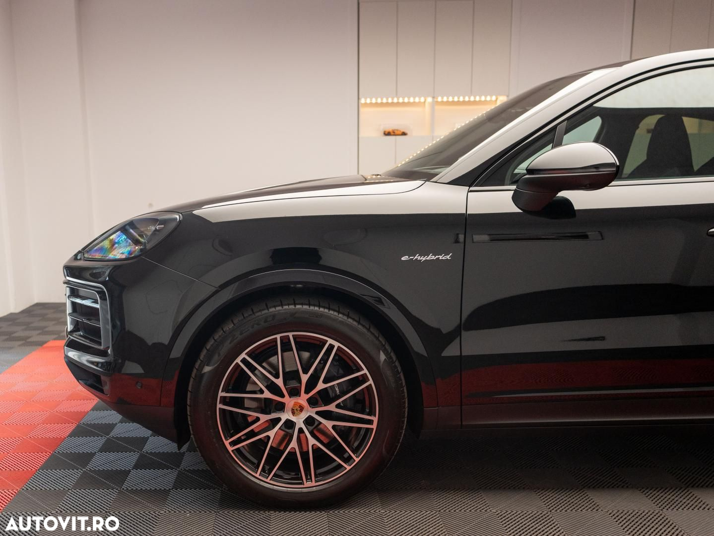 Porsche Cayenne - 7