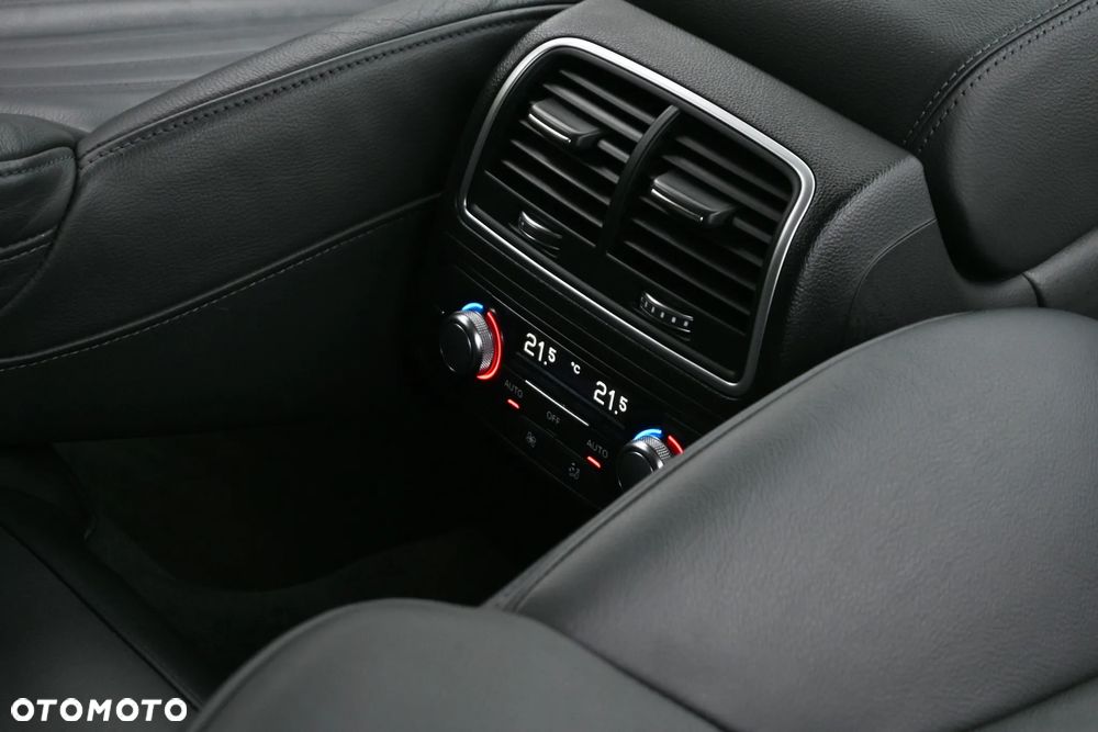 Audi A6 Avant 2.0 TDI ultra S tronic - 27