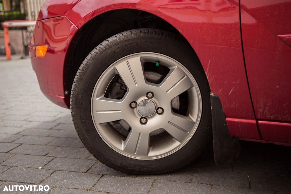 Ford Focus - 2