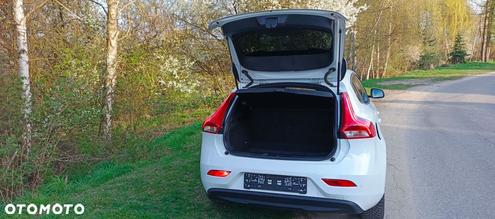 Volvo V40 T3 Drive-E Kinetic - 32