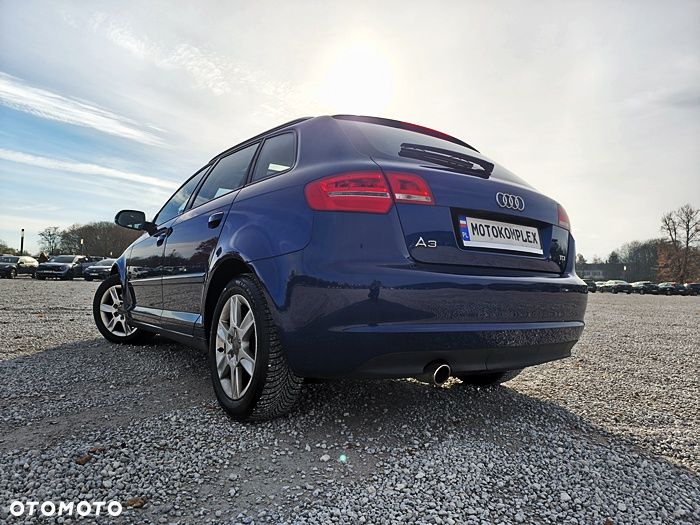 Audi A3 Sportback - 8