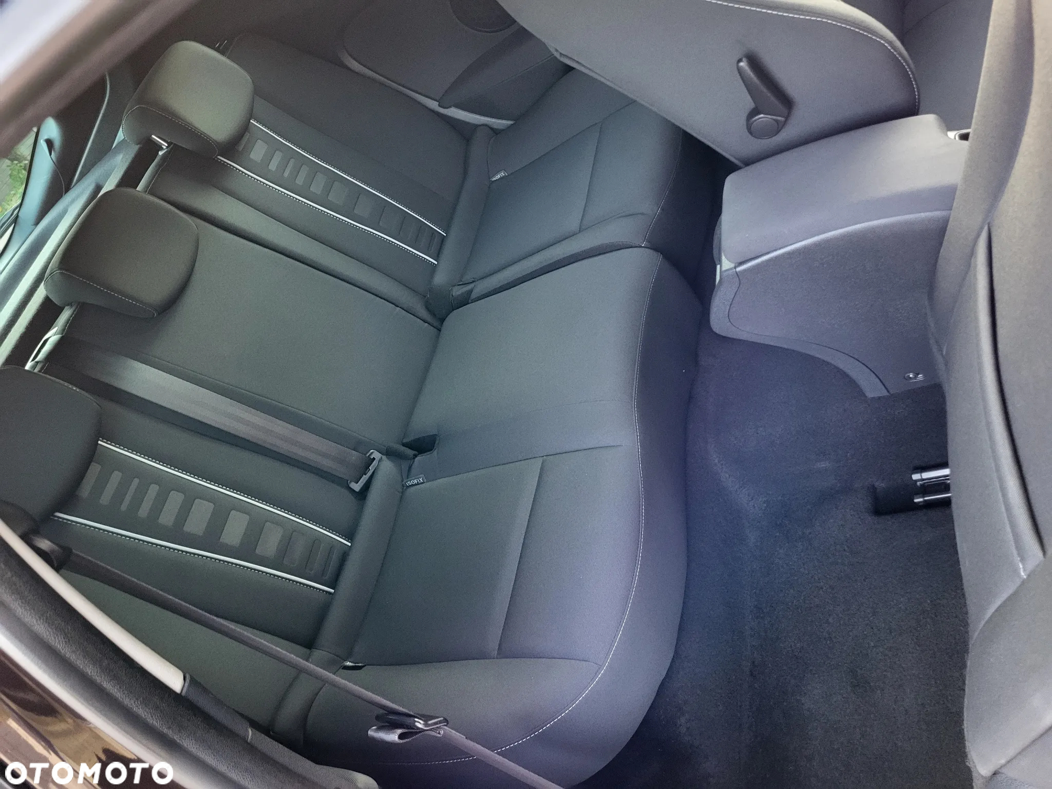 Renault Megane Grandtour ENERGY TCe 115 Start & Stop Bose Edition - 9
